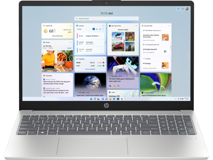 HP 15.6 inch Laptop 15-fd1235TU, Silver - 15.6" - Natural silver aluminum cover, natural silver base and keyboard frame (BJ1T9PA#AB5)